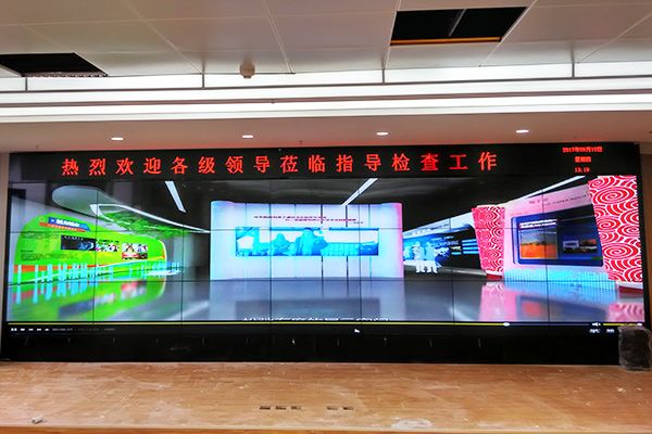 液晶拼接屏面板與廠家如何選擇？