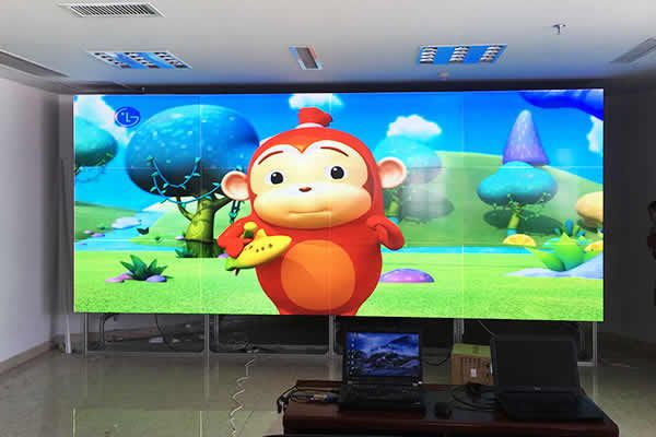 無縫拼接屏顯示系統(tǒng)走進(jìn)辦公會(huì)議場(chǎng)合