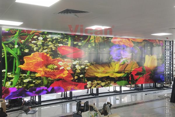 中國(guó)華電集團(tuán)廣東公司-無縫拼接屏