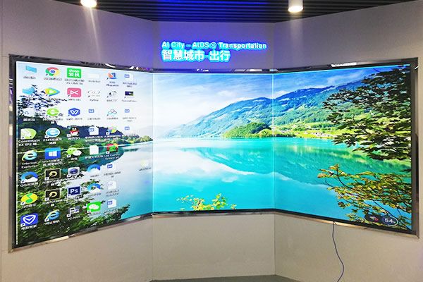 無縫拼接屏與小間距LED顯示屏哪個(gè)好？