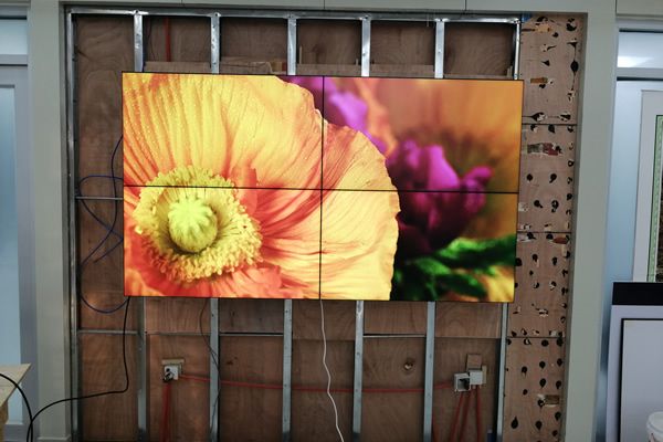 視頻會議室一般包括哪些設(shè)備？