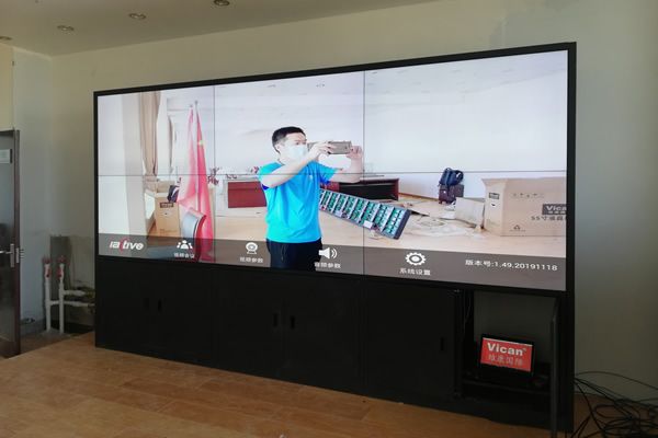 三星55寸液晶拼接屏有什么特點(diǎn)，目前市場(chǎng)上還有貨嗎