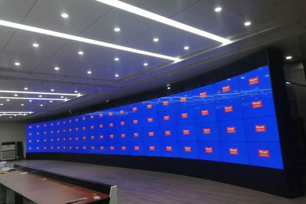 LCD拼接屏與LED顯示屏的區(qū)別有哪些，該如何選擇？