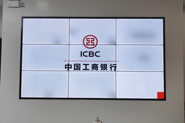 找一個好的拼接屏廠家，應(yīng)該參考哪些方面