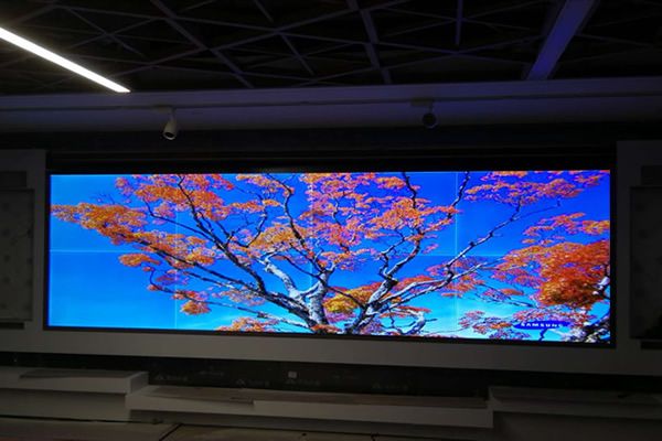 無(wú)縫液晶拼接屏的顯示效果怎樣，值得推薦嗎