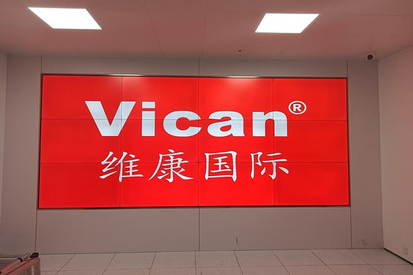 拼接屏是怎么實現(xiàn)點對點拼接顯示的？拼接屏點對點顯示解決方案