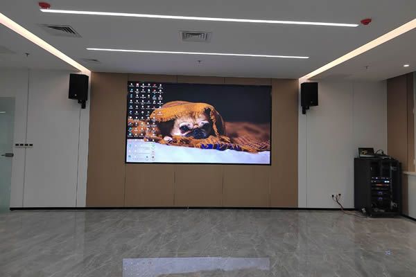 會議室適合使用LED顯示屏嗎，有哪些應(yīng)用優(yōu)勢？