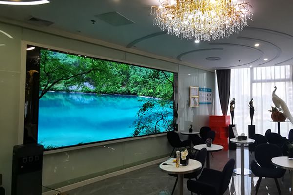 LED顯示屏可以當(dāng)家庭電視使用嗎，用哪種規(guī)格型號的好？