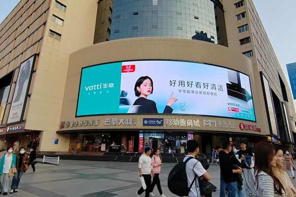 戶(hù)外LED顯示屏使用哪種規(guī)格型號(hào)好？