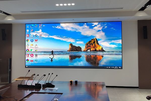 LED顯示屏的點(diǎn)間距與清晰度有什么關(guān)系？