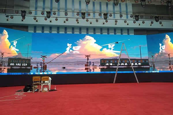 賽事經(jīng)濟(jì)熱潮涌動(dòng)，LED顯示屏筑牢沉浸式觀賽體驗(yàn)基石